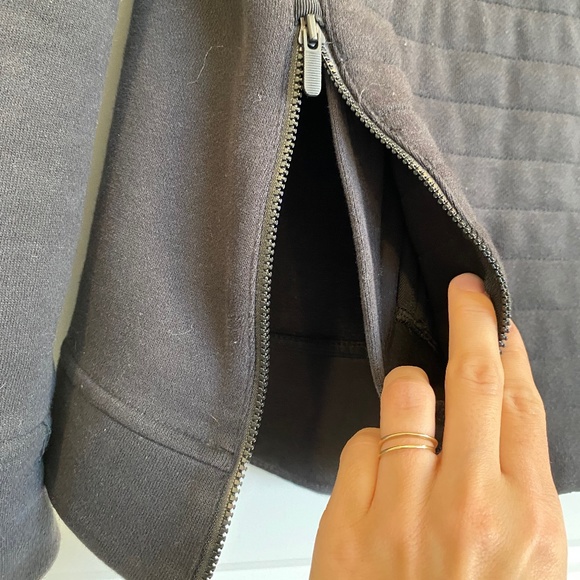 Lululemon pullover zipper sweater sz6 - Picture 5 of 6